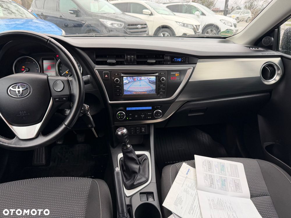 Toyota Auris 2.0 D-4D Edition - 15