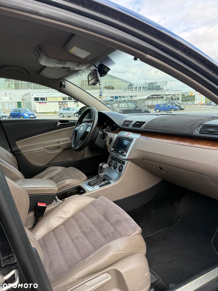 Volkswagen Passat 2.0 TDI Highline DSG - 11