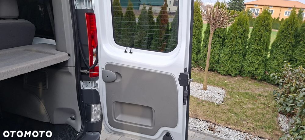 Opel Vivaro - 30
