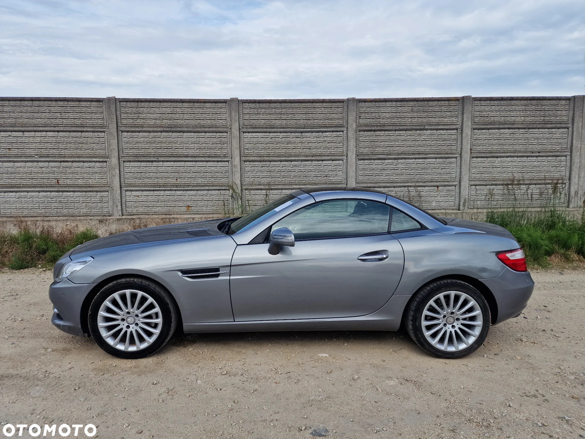 Mercedes-Benz SLK 200 (BlueEFFICIENCY) - 4
