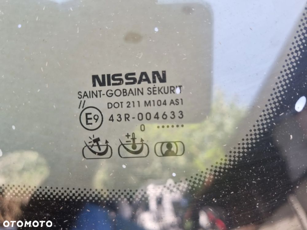 Nissan Navara D40 III Szyba czołowa Oryginalna - 2