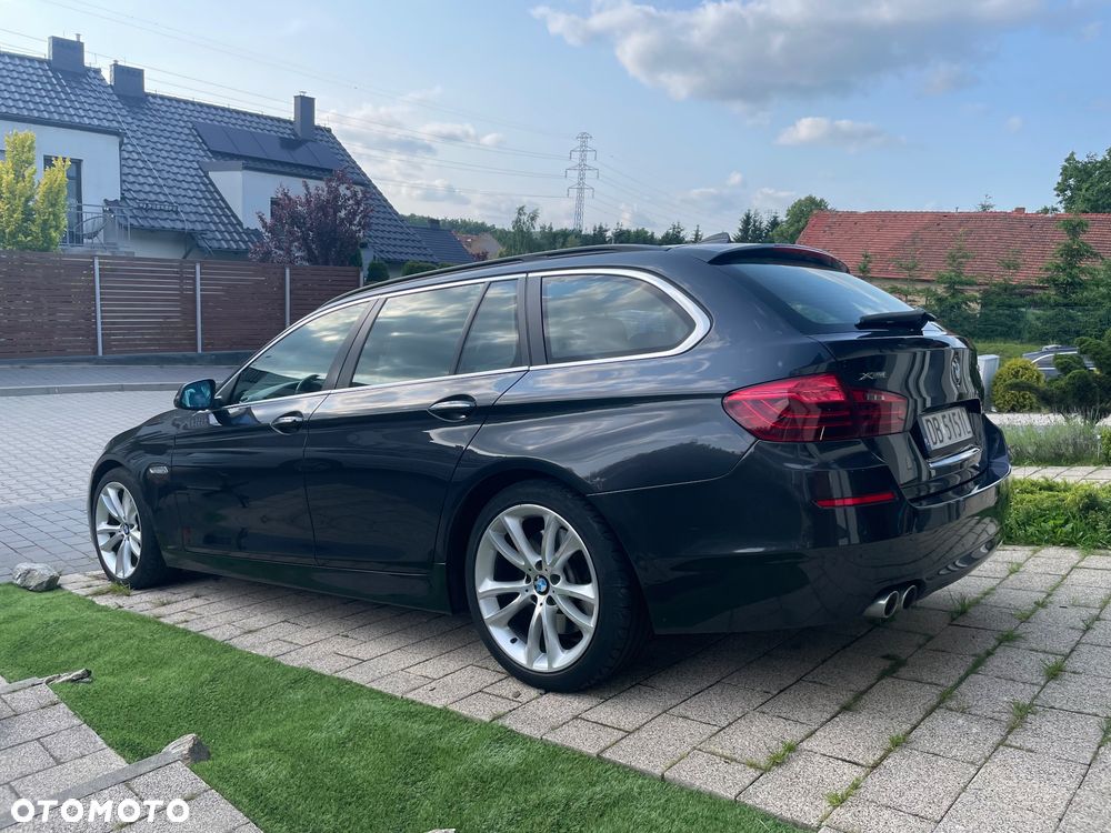 BMW Seria 5 530d xDrive - 29