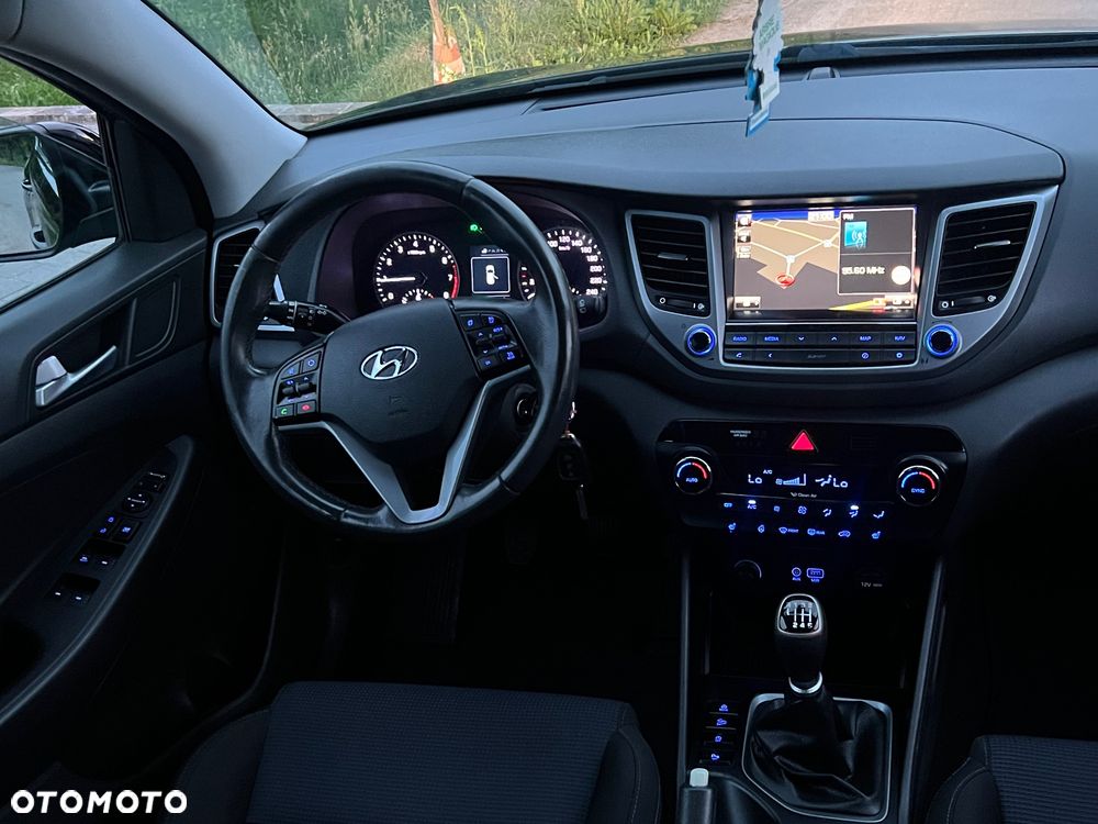 Hyundai Tucson 1.6 GDI BlueDrive Style 2WD - 6