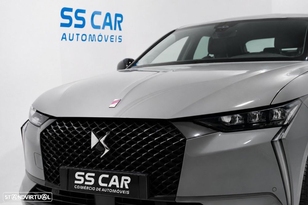 DS DS4 1.2 PureTech Performance Line EAT8 - 4
