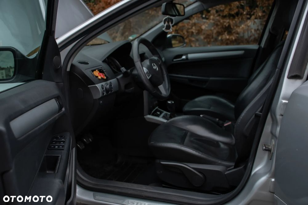 Opel Astra 2.0 Turbo Sport - 18