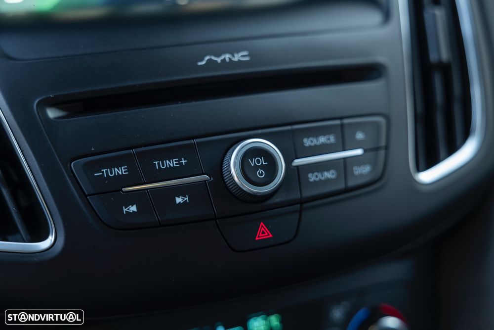 Ford Focus SW 1.5 TDCi Titanium - 14