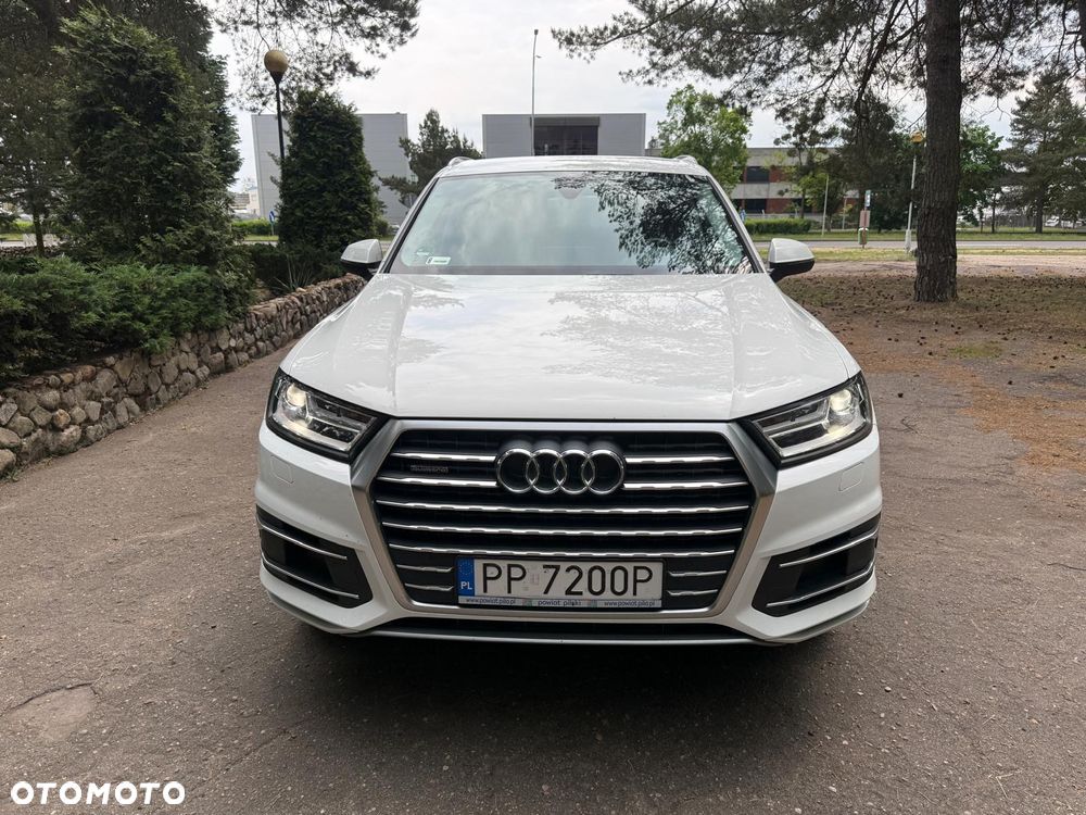 Audi Q7 - 2
