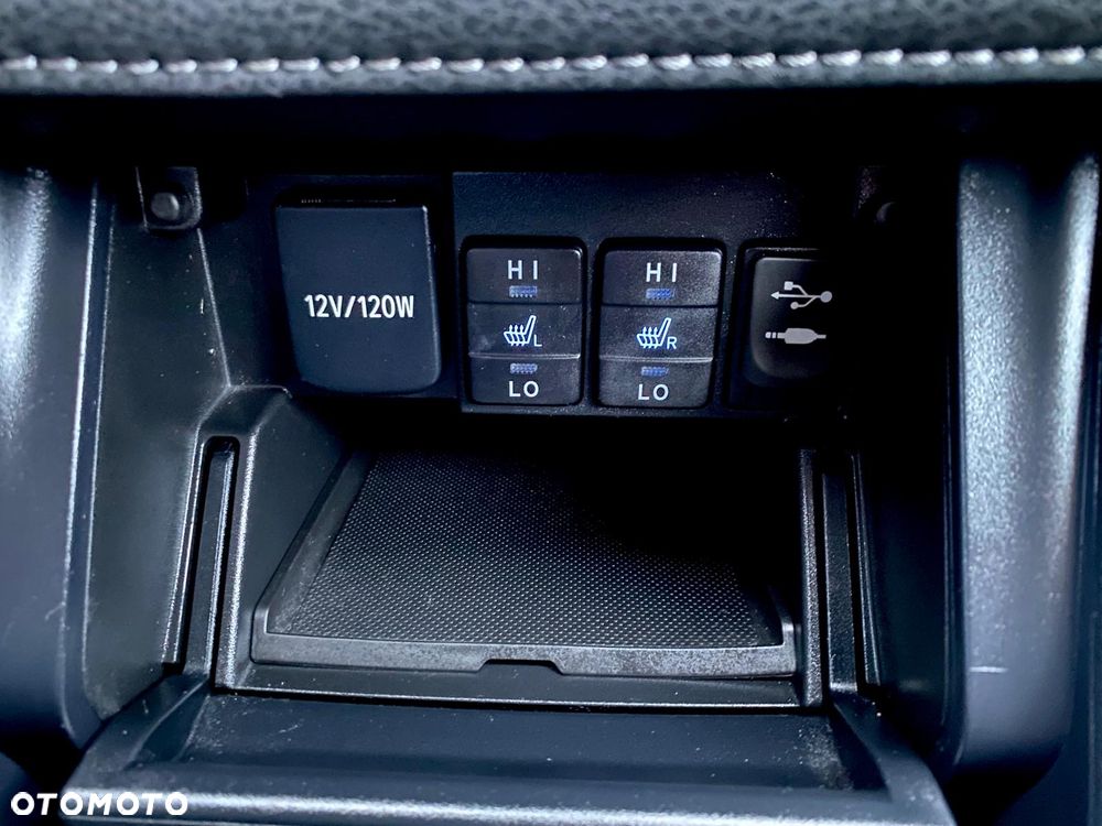 Toyota Auris 1.6 D-4D Edition S+ - 31