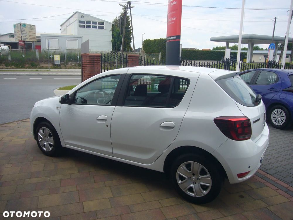 Dacia Sandero 0.9 TCe SL Celebration S&S - 10