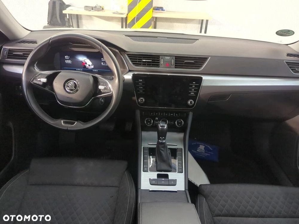 Skoda Superb - 2