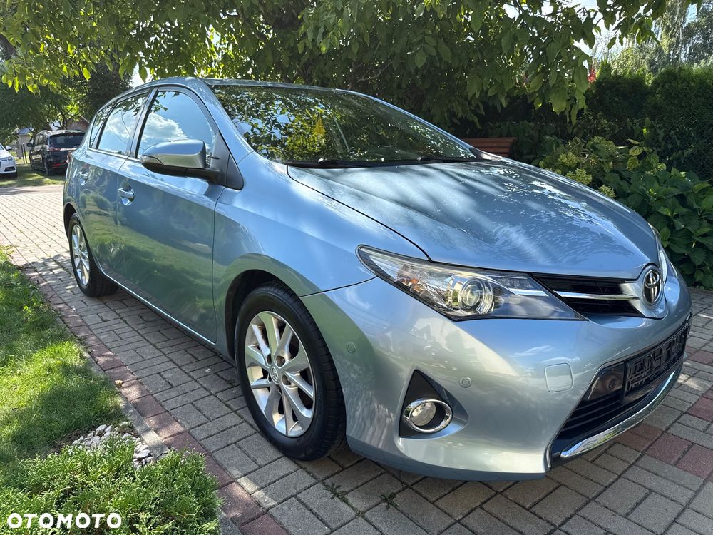 Toyota Auris 1.33 Dual-VVT-i Life Plus - 3