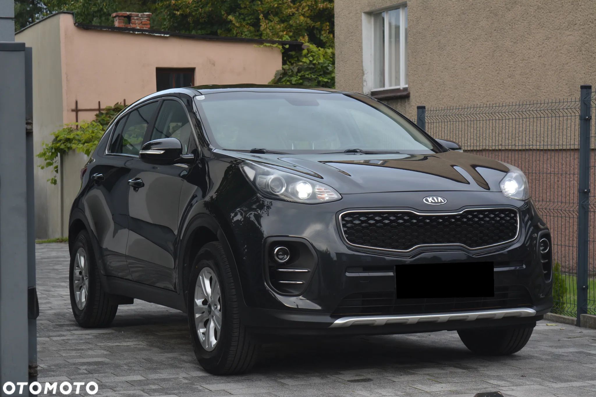 Kia Sportage 1.6 GDI Black Edition 2WD - 1