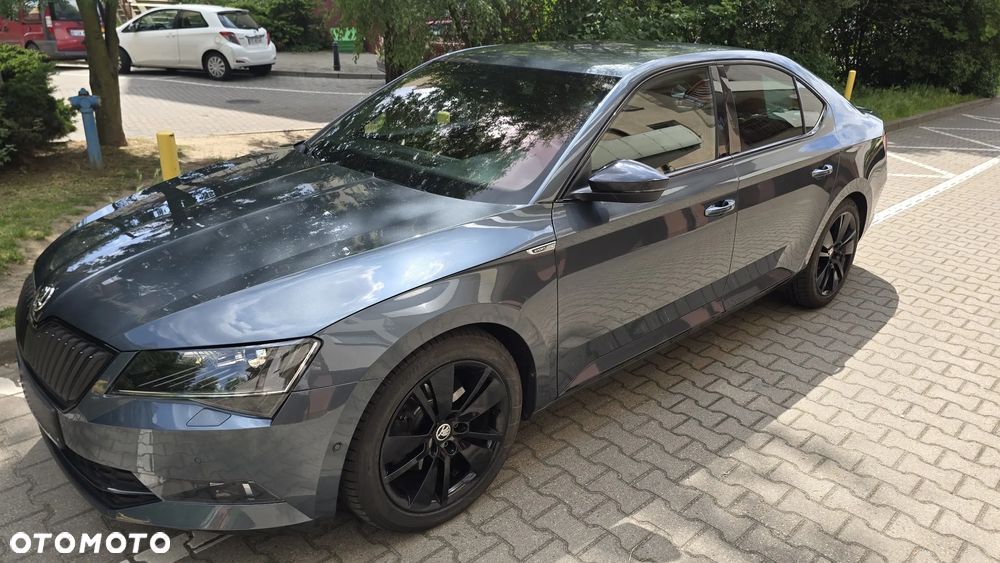 Skoda Superb 2.0 TDI SCR 4x4 Sportline DSG - 1