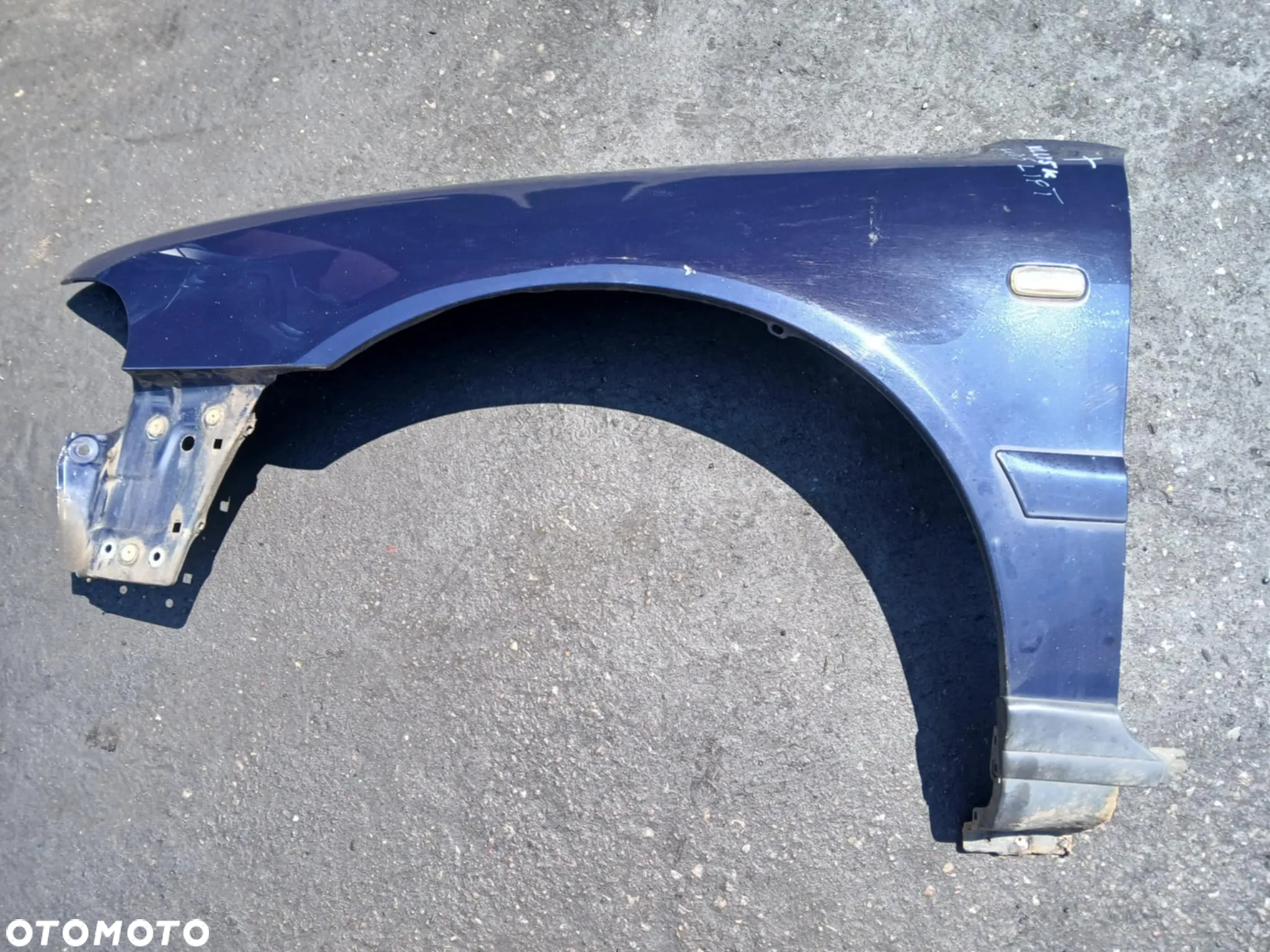 Audi A4 B5 Lift Błotnik prawy, lewy kod lakieru LY5K - 6