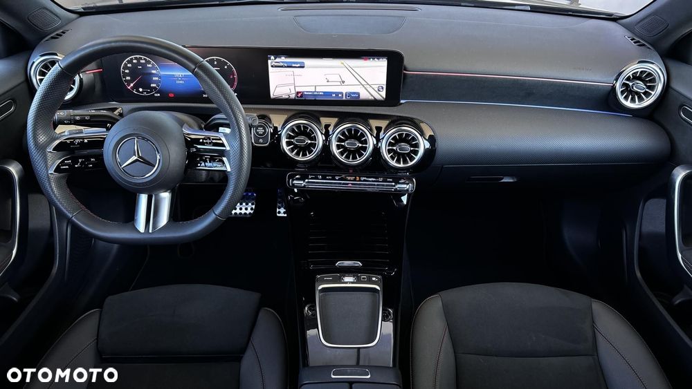 Mercedes-Benz Klasa A 220 d AMG Line 8G-DCT - 18