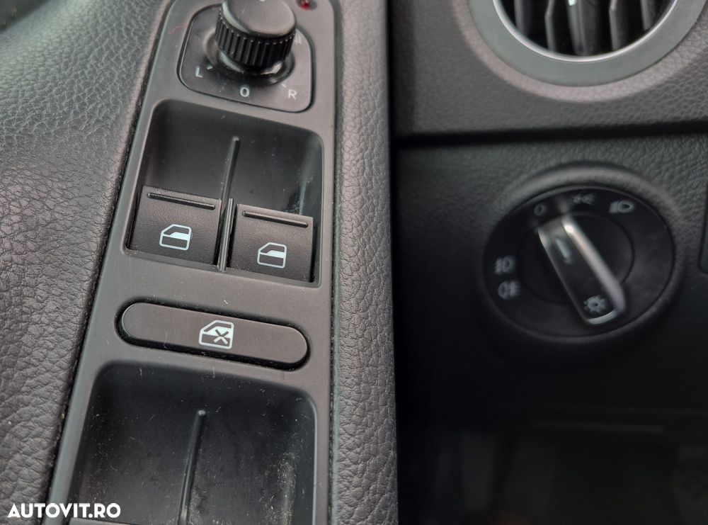 Volkswagen Tiguan 2.0 TDI 4Motion Trend & Fun - 13