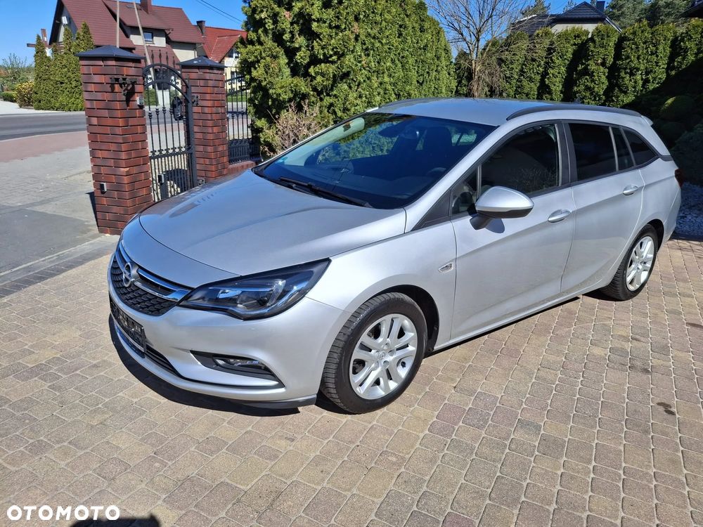 Opel Astra 1.6 D Start/Stop Business - 2