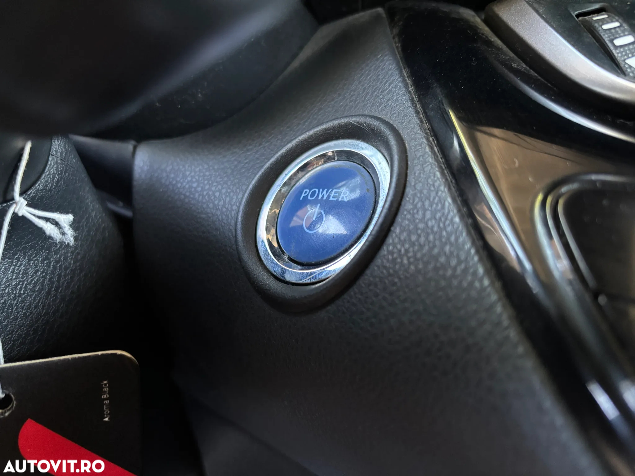 Toyota C-HR Hybrid Business-Edition - 30