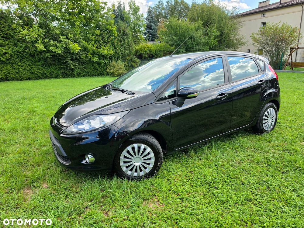 Ford Fiesta 1.25 Champions Edition - 13