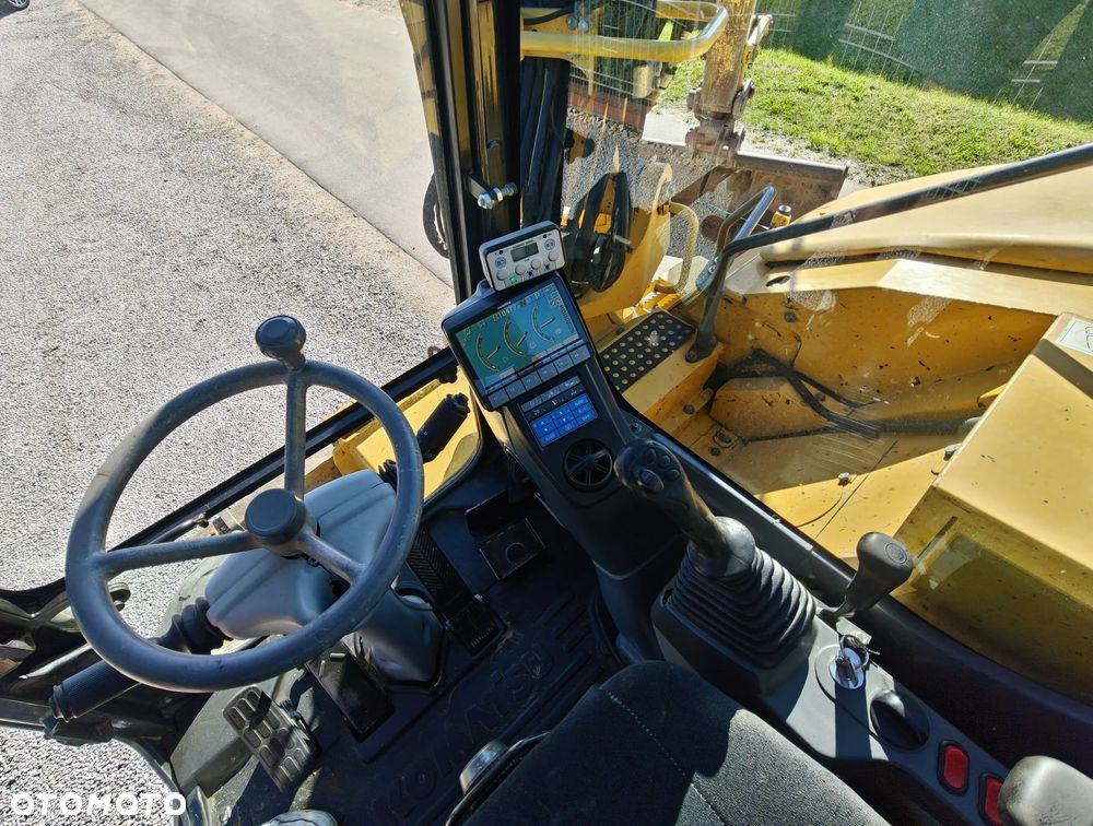 Komatsu PW98 MR-8 - 14