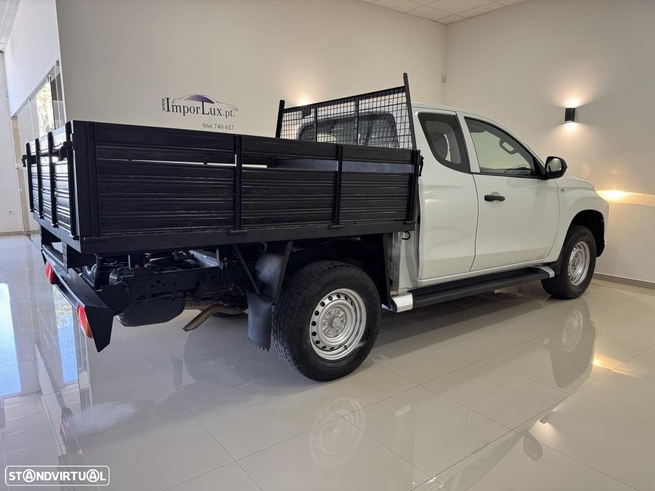Mitsubishi L 200 2.3 DI-D CD Invite 4WD - 2