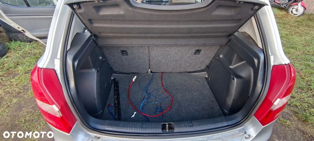 Skoda Fabia 1.2 HTP Active - 12