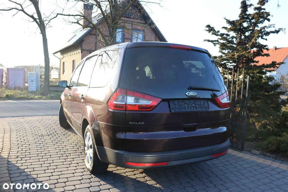 Ford Galaxy - 3