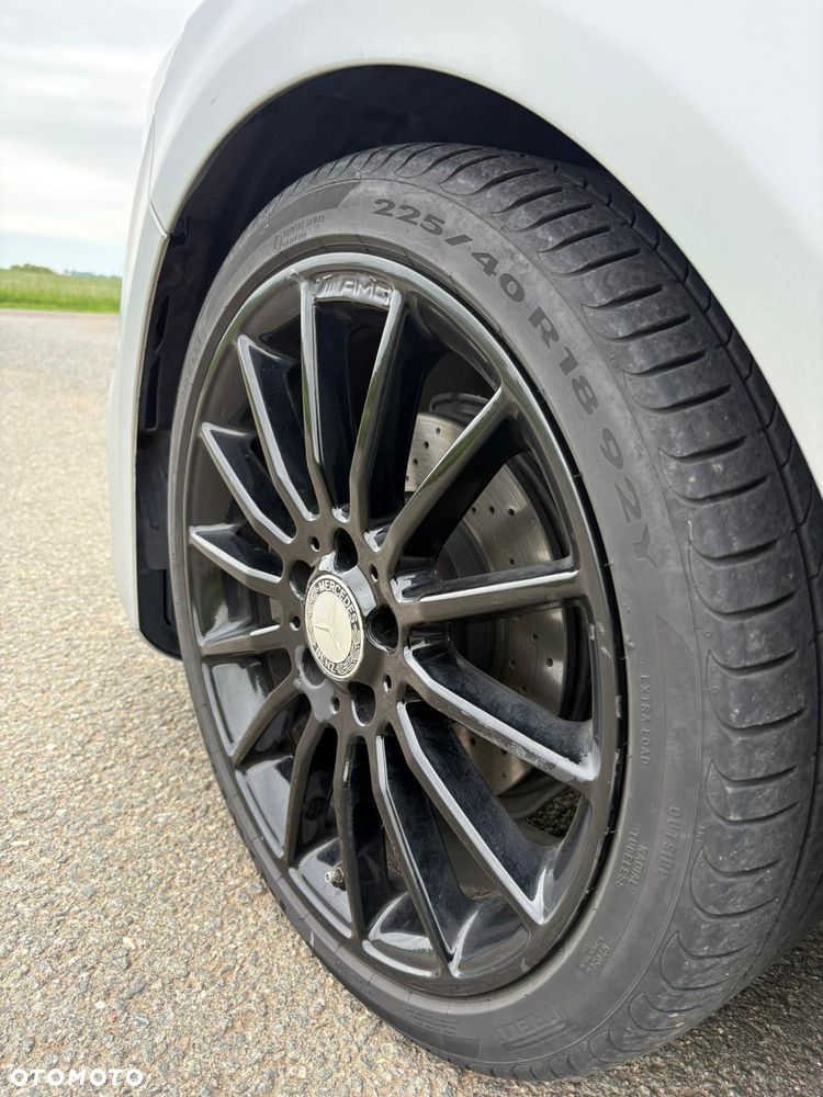Mercedes-Benz CLA 200 (CDI) d 4Matic 7G-DCT AMG Line - 9