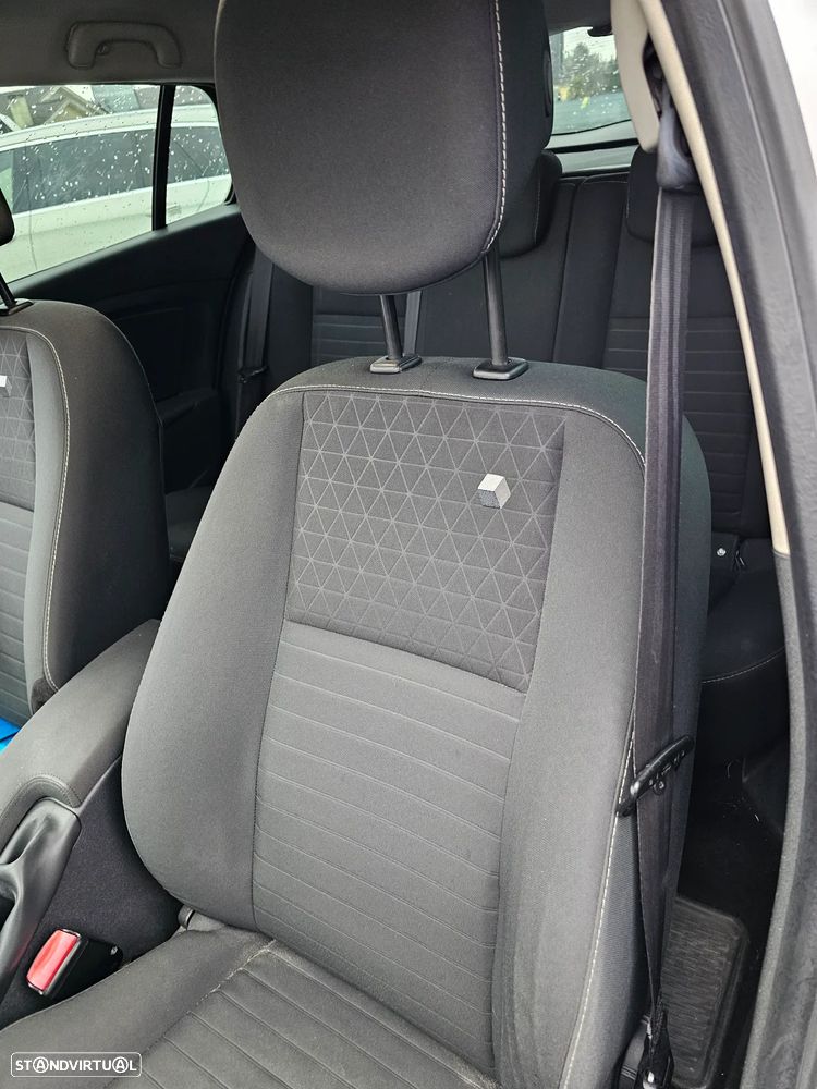 Renault Mégane Sport Tourer 1.5 dCi Dynamique - 11