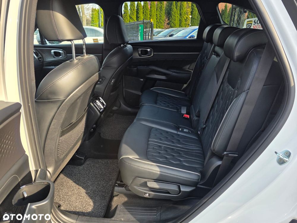 Kia Sorento 2.2 CRDi Prestige Line 4WD DCT 7os - 23