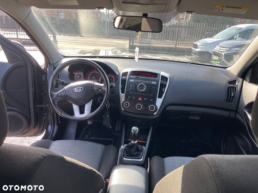 Kia Ceed 1.4 CVVT LX Basis - 20