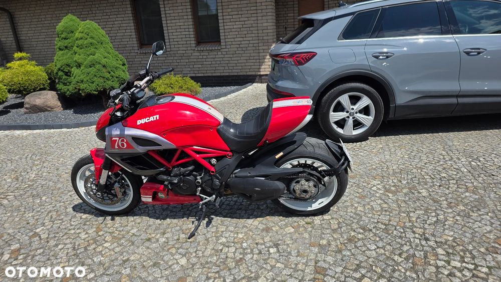 Ducati Diavel - 13