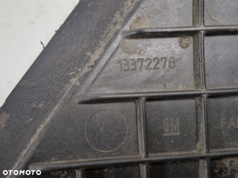 opel zafira c iii 3 osłona płyta zaślepka pod zderzak lewy przód 13372278 - 5