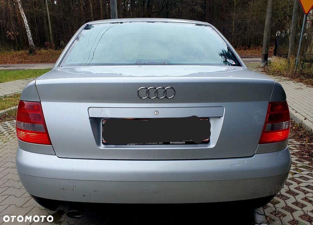 Audi A4 Limousine - 28