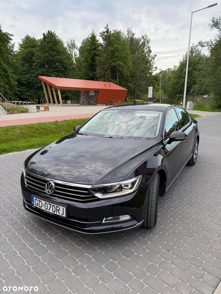 Volkswagen Passat 1.8 TSI BMT Highline - 2
