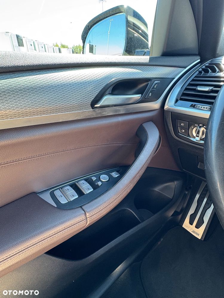 BMW X4 - 21