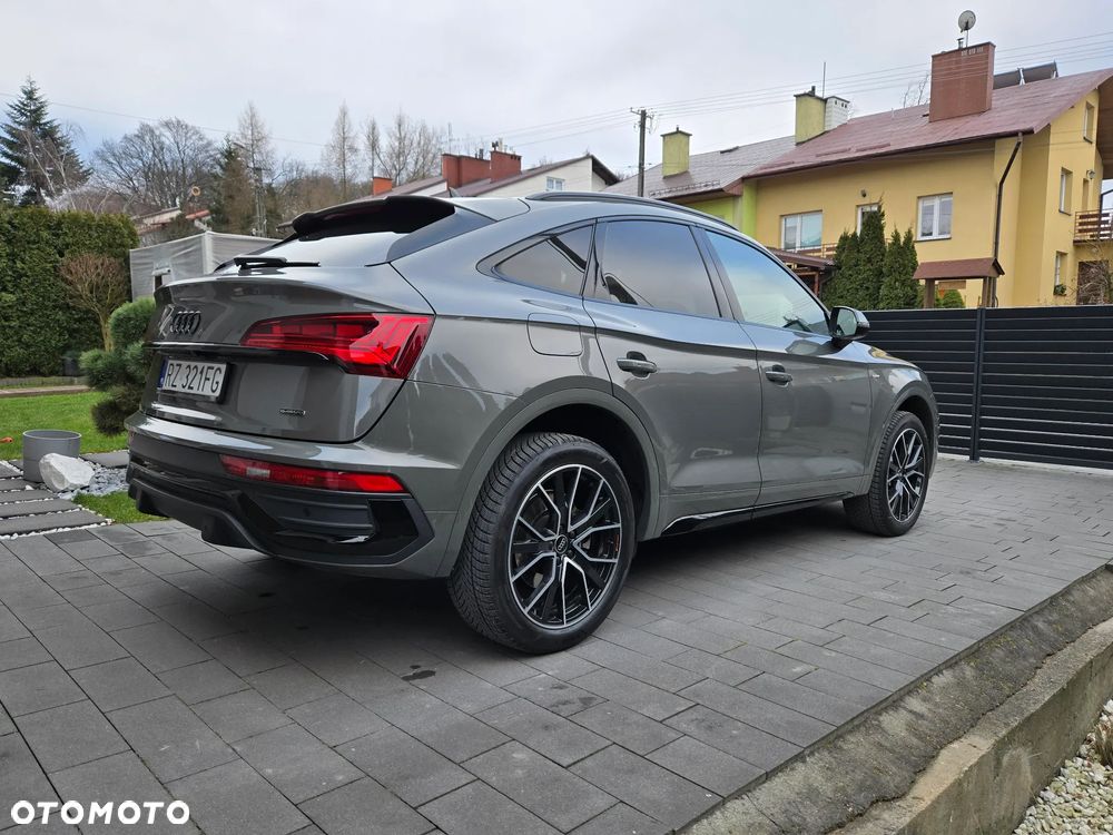 Audi Q5 Sportback - 12