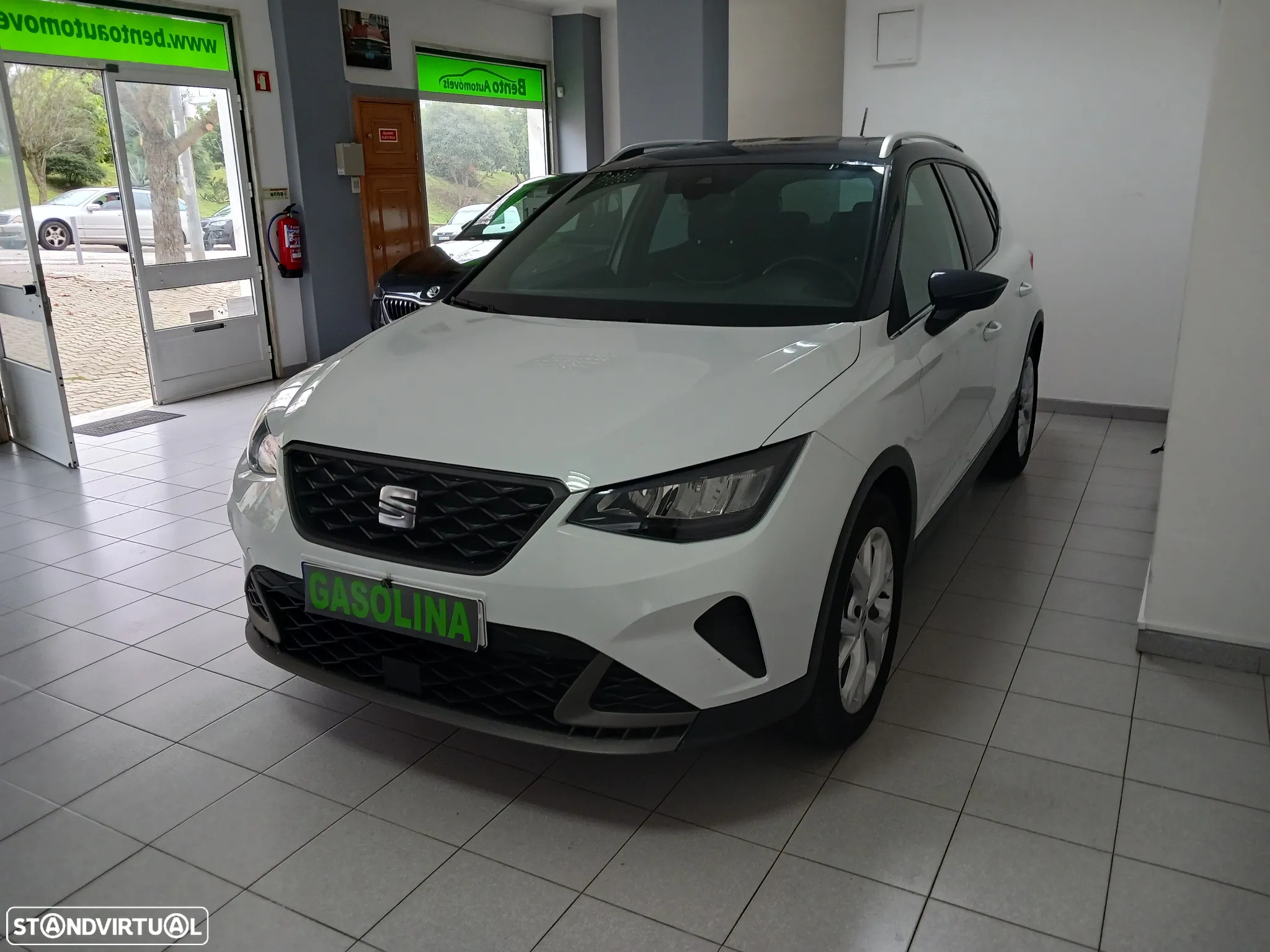 SEAT Arona 1.0 TSI FR - 6