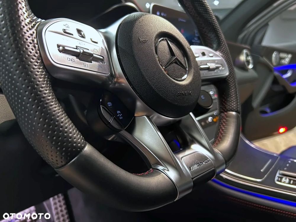 Mercedes-Benz GLC - 27