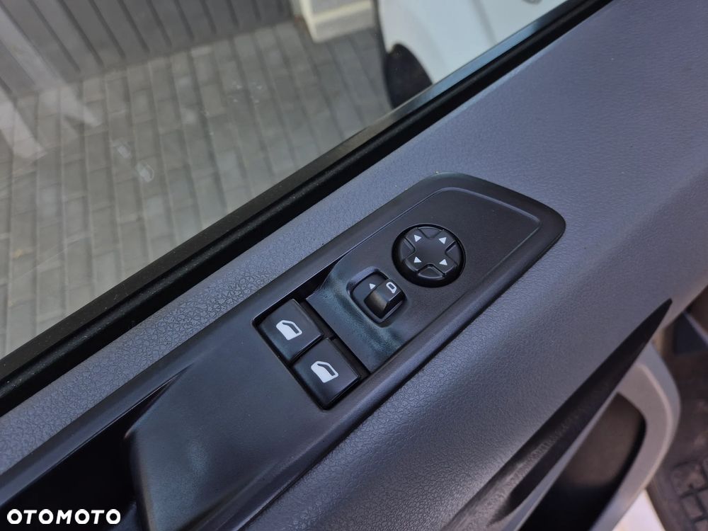 Peugeot EXPERT AUTOMAT - 17