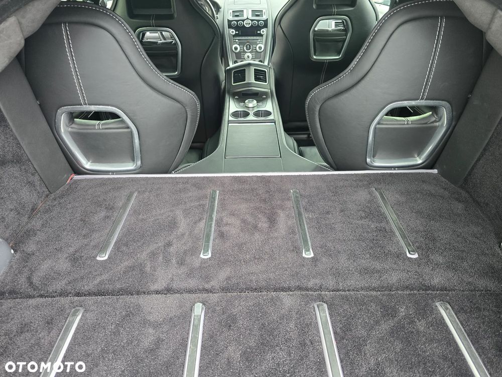 Aston Martin Rapide Luxe Touchtronic II - 17