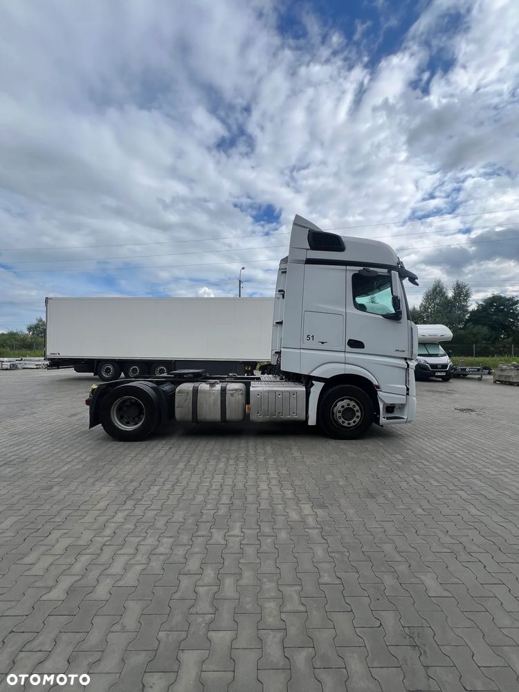 Mercedes-Benz Actros - 6