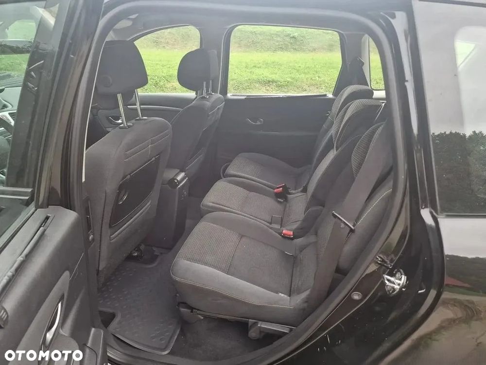 Renault Grand Scenic Gr 1.4 16V TCE Bose Edition - 17