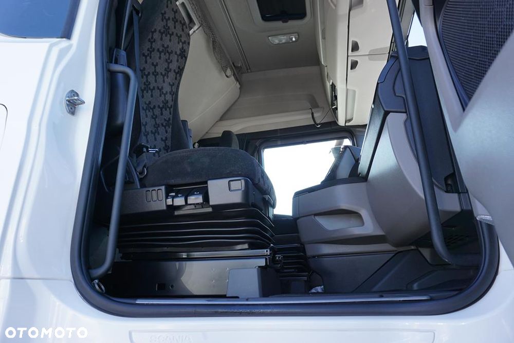 Scania / S 500 / EURO 6 / ACC / RETARDER / PEŁNA OPCJA / JAK NOWA - 36