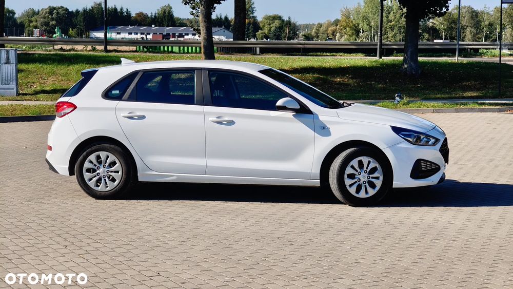 Hyundai i30 1.5 DPI Modern - 15