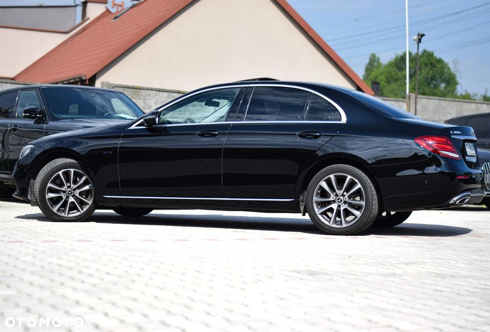 Mercedes-Benz Klasa E 300 9G-TRONIC Avantgarde - 29