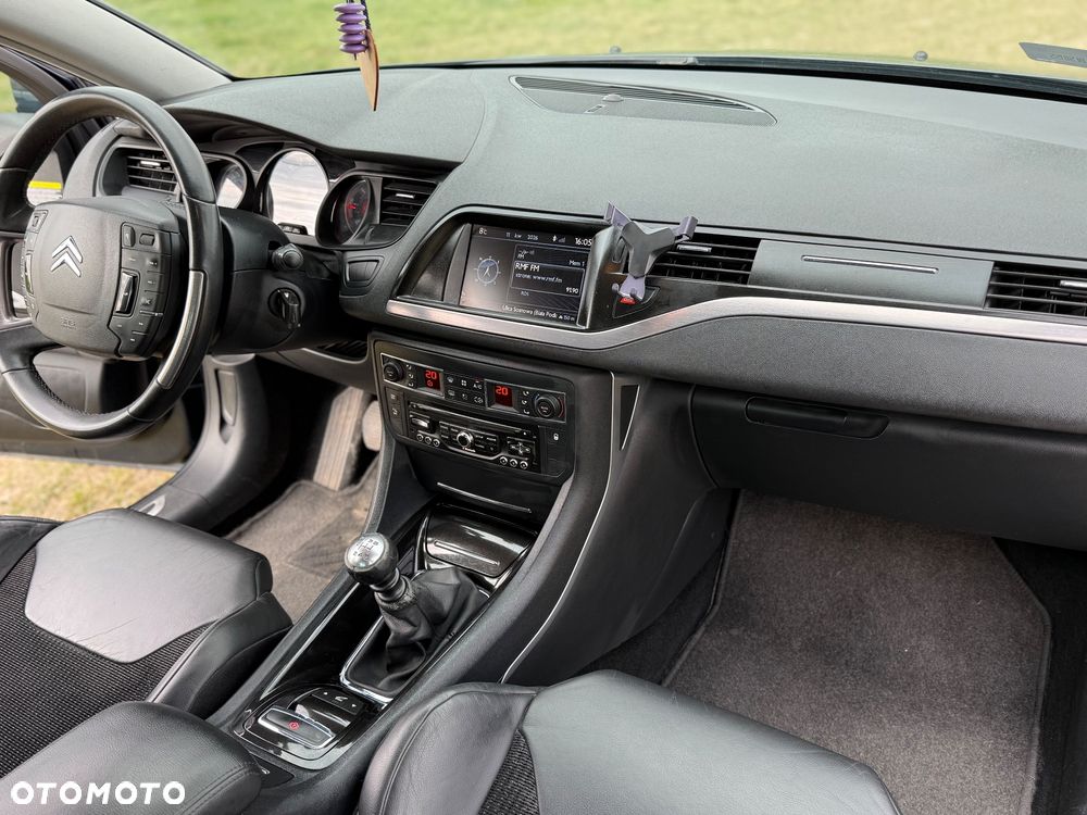 Citroën C5 HDi 135 Exclusive - 15