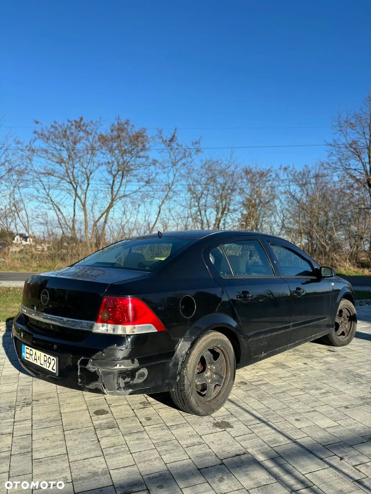 Opel Astra 1.6 Enjoy - 5