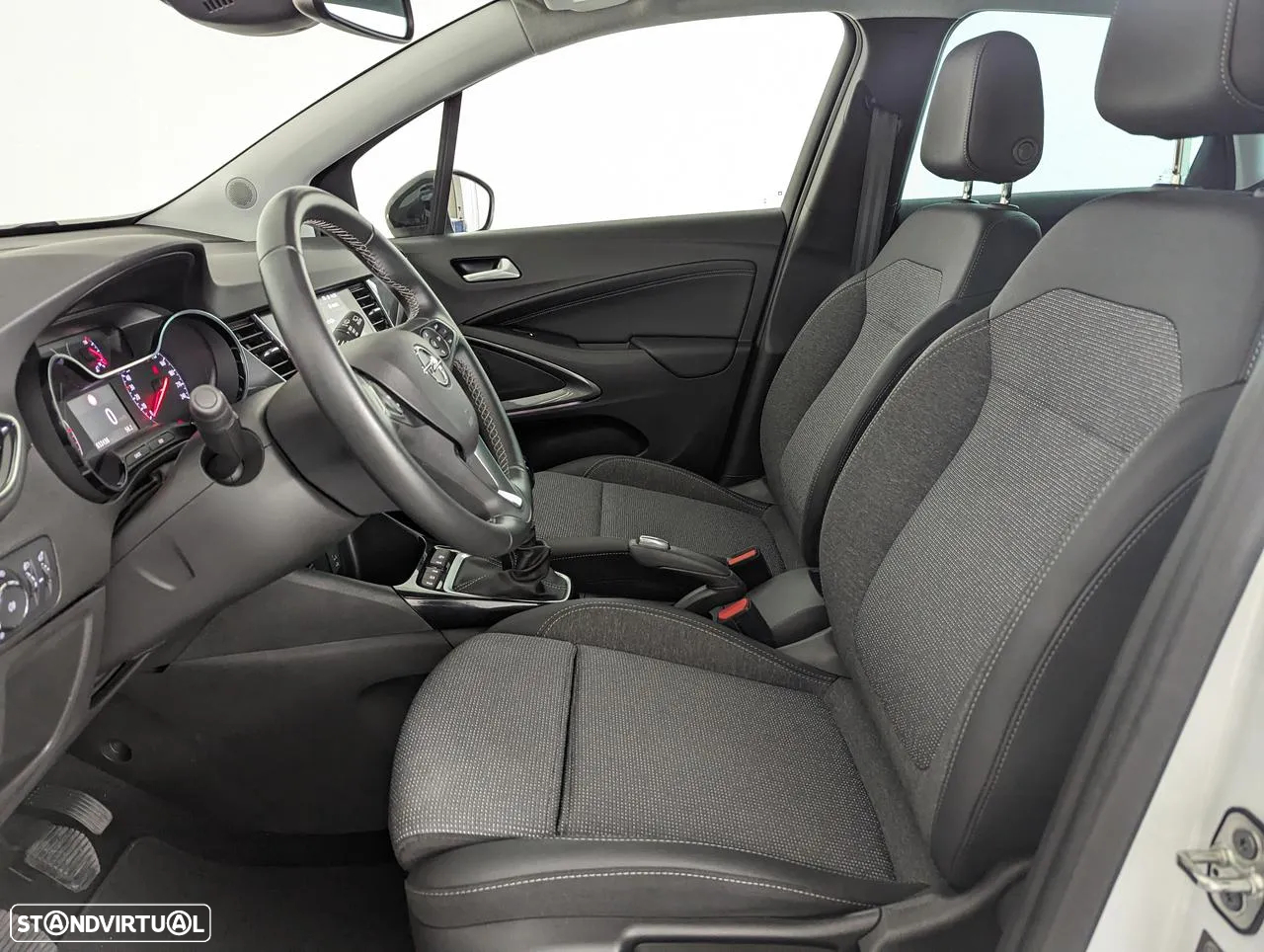 Opel Crossland X - 17