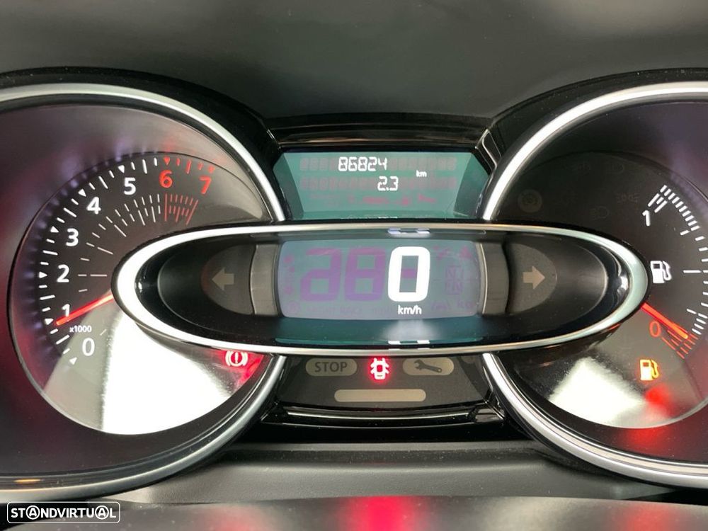Renault Clio 0.9 TCe Limited - 9